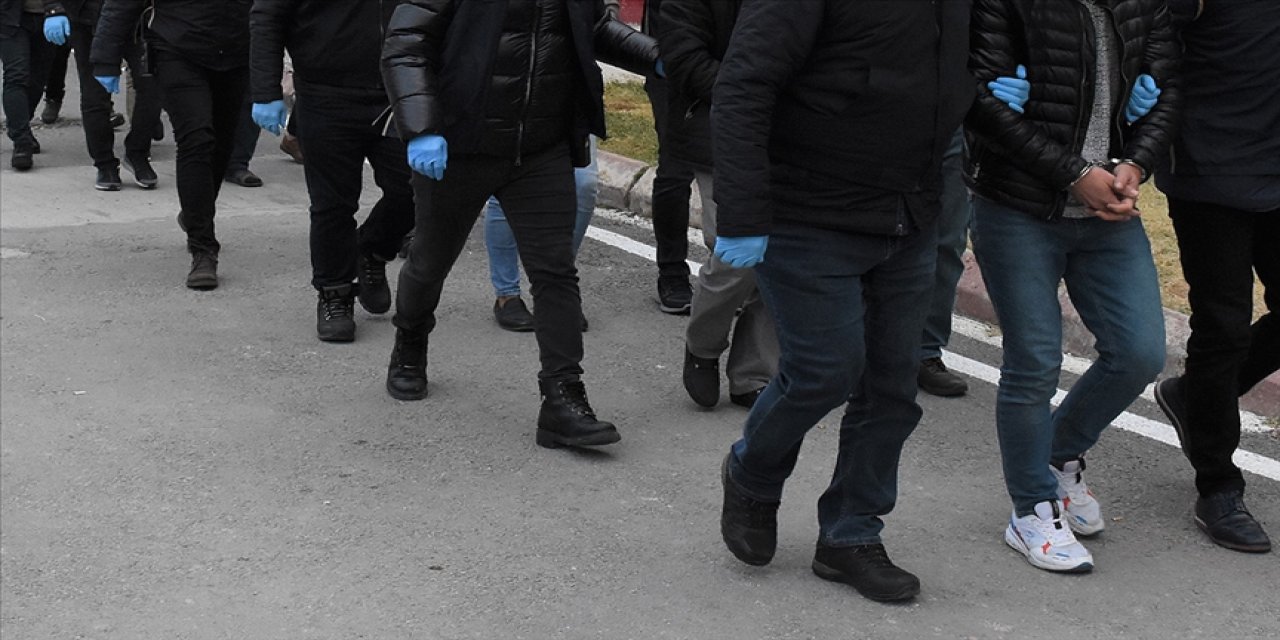Konya dahil 7 ilde FETÖ operasyonu: 17 gözaltı