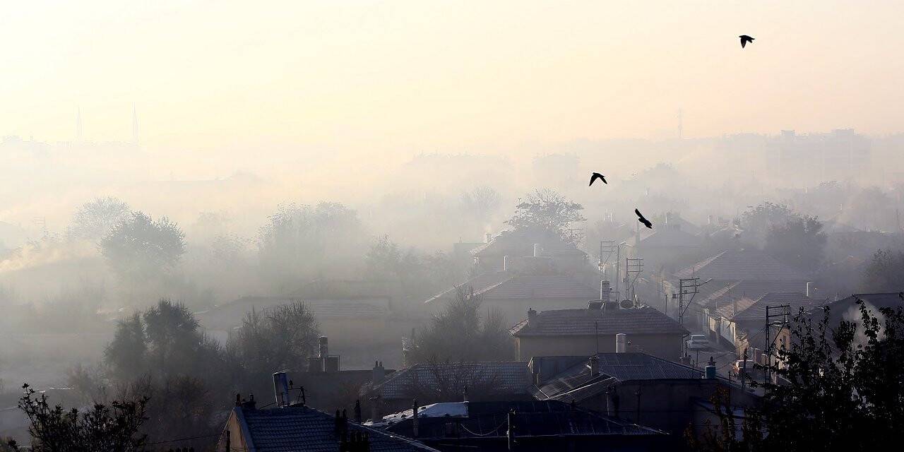 Konya'da yoğun sis etkili oluyor