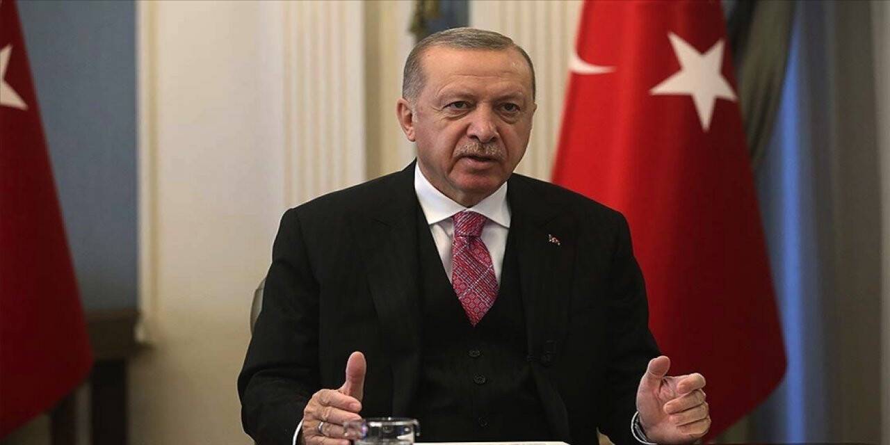 Cumhurbaşkanı Erdoğan: Hiçbir denetim olmadığında dijitalleşmenin bizi götüreceği yer faşizmdir