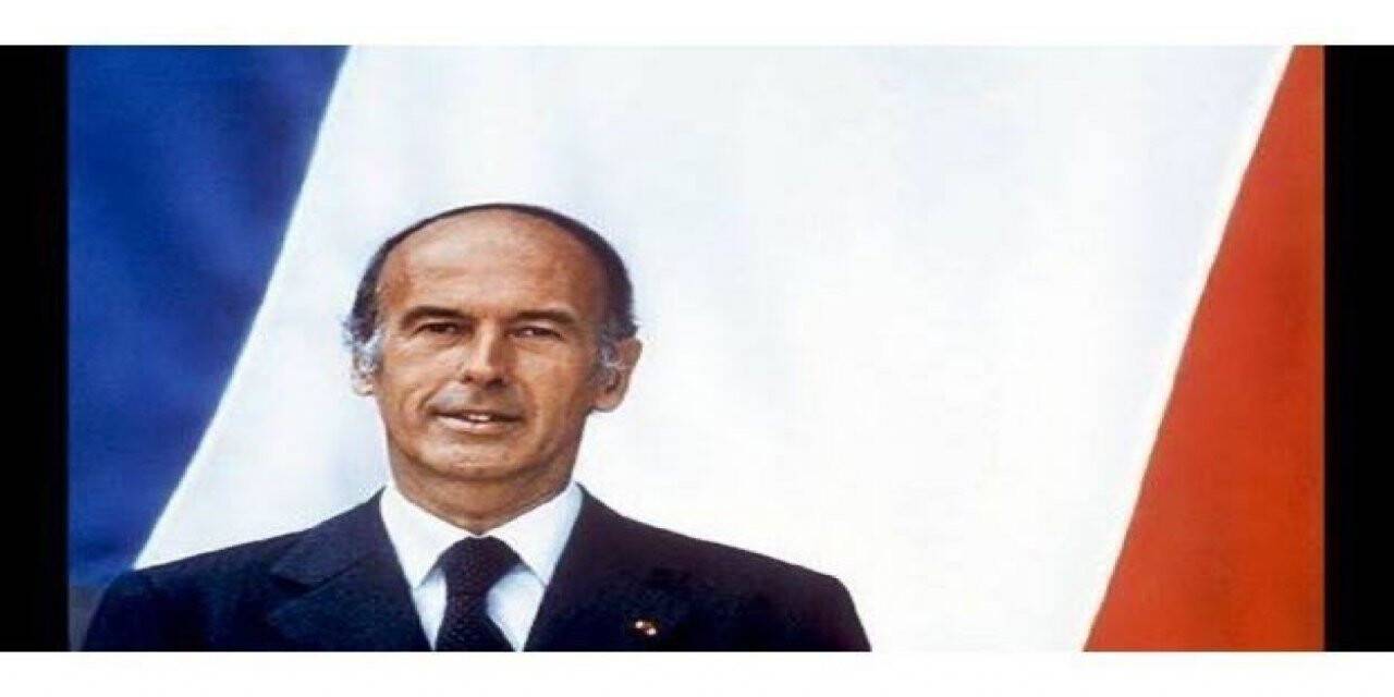 Eski Fransa Cumhurbaşkanı koronavirüs’ten hayatını kaybetti