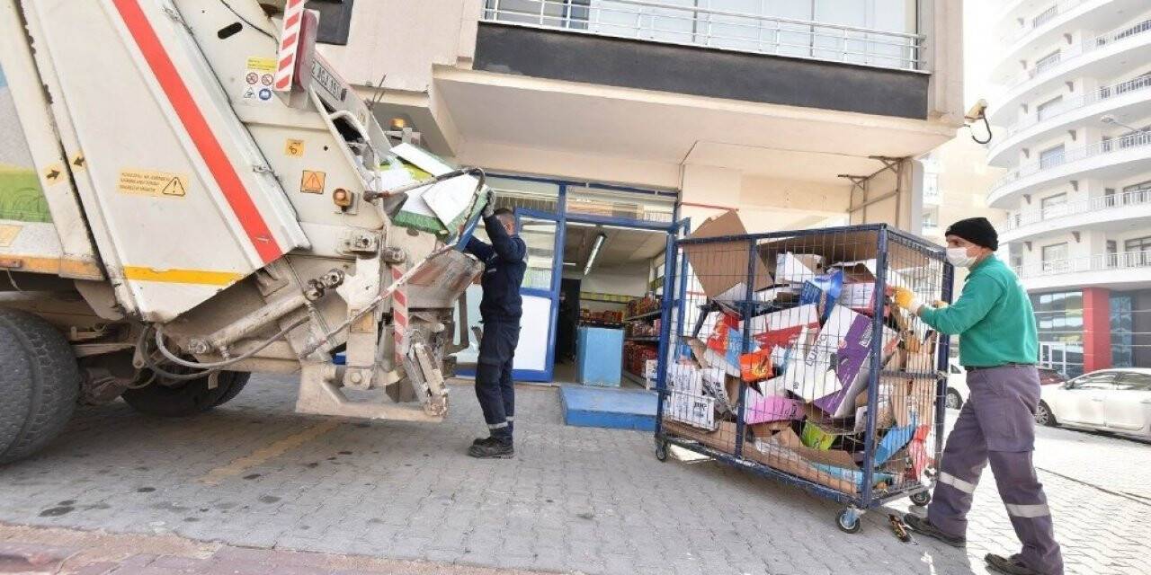 Karatay Belediyesi 'Geleceğini Çöpe Atma' projesini sürdürüyor