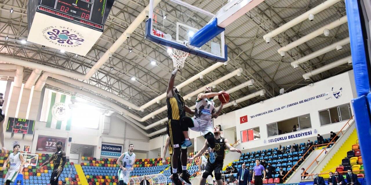 Konyaspor Basketbol’un ilk yarı karnesi