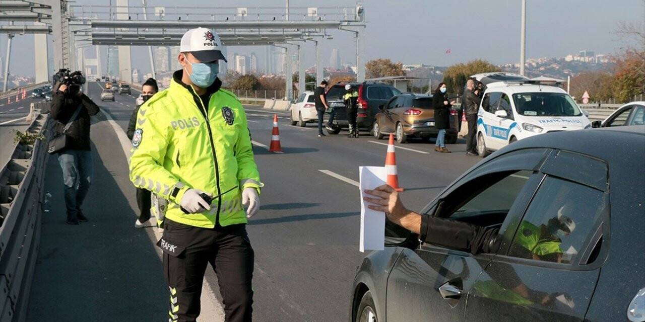 Sokak kısıtlamasına uymayan 37 bin 614 kişiye işlem yapıldı