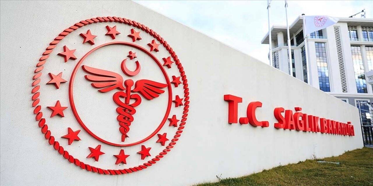 Sağlık Bakanlığı, koronavirüs temaslı kişilerin karantina süresi 10 güne düşürdü