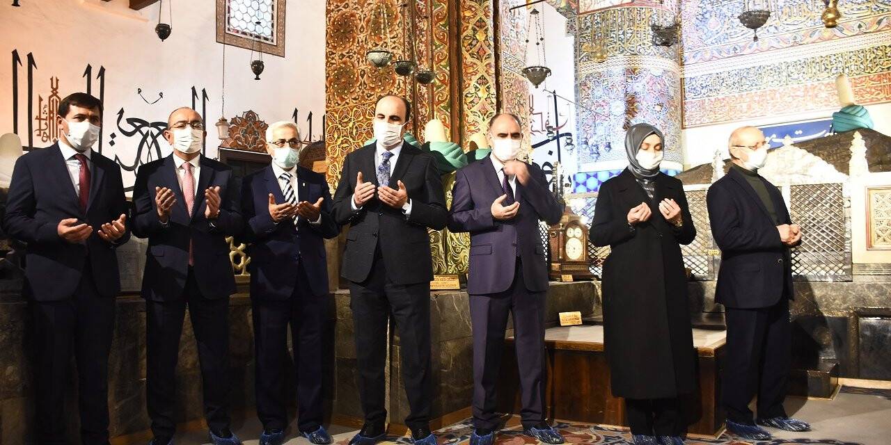 Hazreti Mevlana'nın 747. Vuslat Yıl Dönümü Uluslararası Anma Törenleri Konya'da başladı
