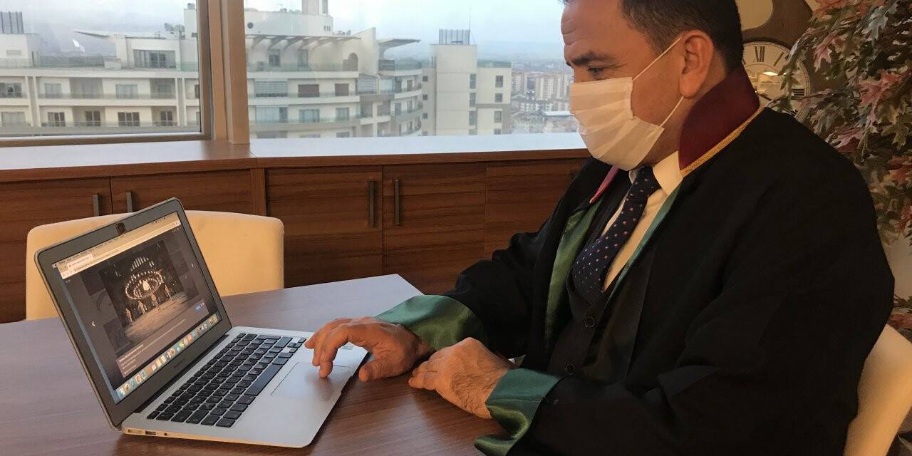 Konya'da avukatl 'Yılın fotoğrafları oylaması'na katıldı