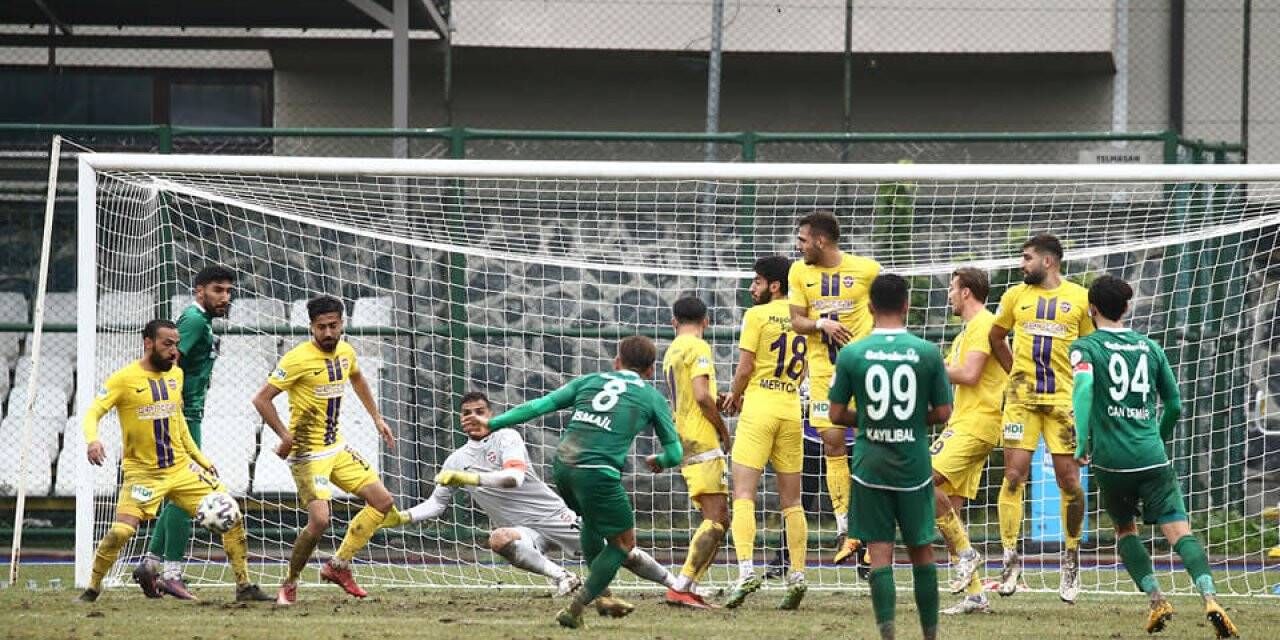 1922 Konyaspor lidere diş geçiremedi!