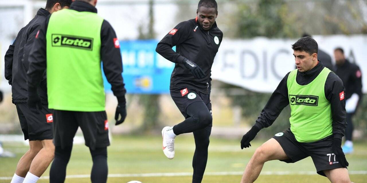 Konyaspor'da kupa mesaisi başladı