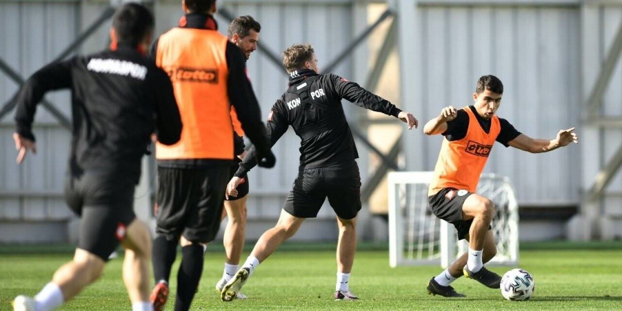 Konyaspor, Altınordu maçı hazırlıklarına devam etti