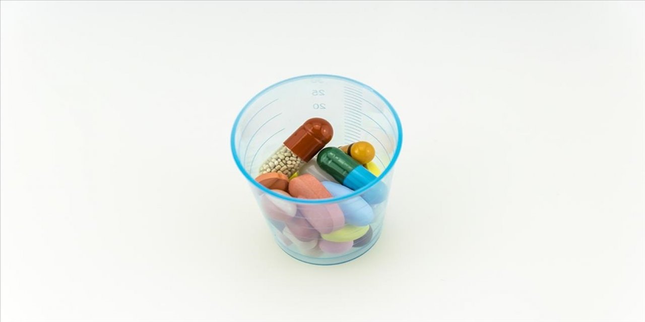 TEİS'ten Kovid-19 sürecinde vitaminlerin bilinçsiz kullanılmaması uyarısı