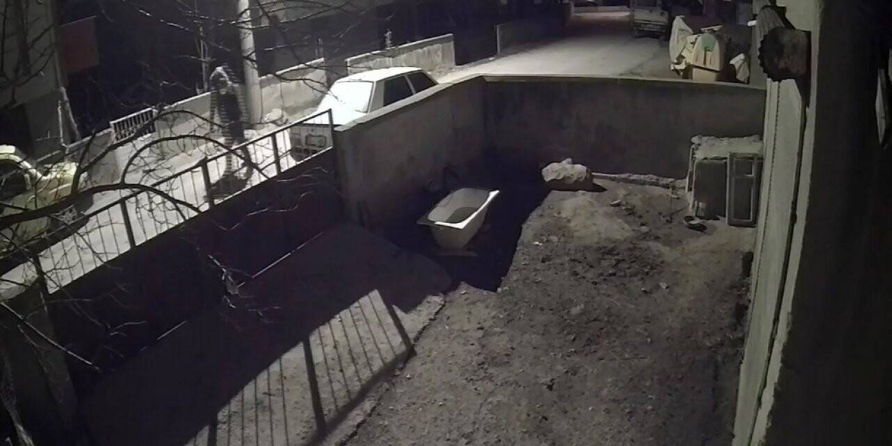 Sokağa çıkma kısıtlamasında motosiklet hırsızlığı