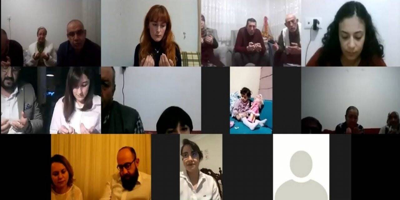 Korona virüs bunu da yaptırdı, online kız isteme merasimi
