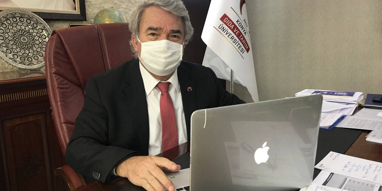 Konya Gıda ve Tarım Üniversitesi Rektörü Rektörü Prof. Dr. Çökmüş,'Yılın 'Fotoğrafları' oylamasına katıldı