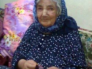 KIZI YAĞMUR DUASINDAYKEN ÇIKAN YANGINDA CAN VERDİ