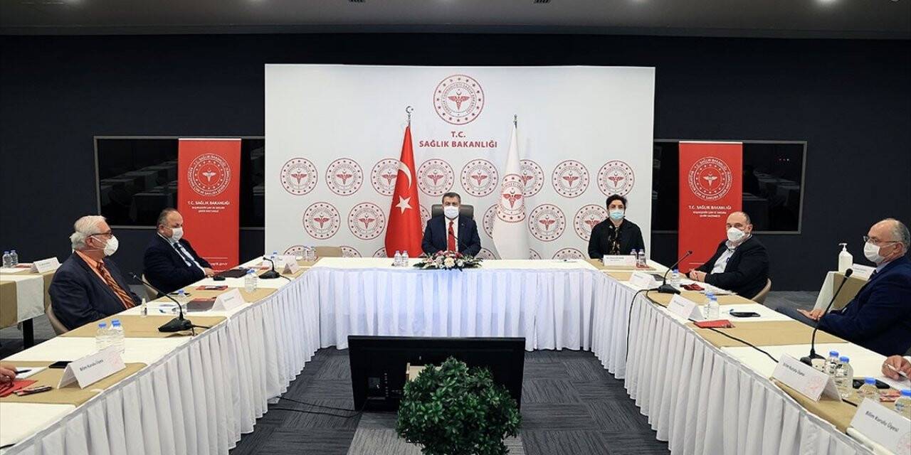 Koronavirüs Bilim Kurulu toplantısı ertelendi