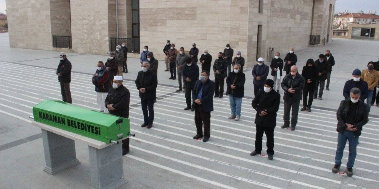 Konya’da cesedi bulunan şahıs Karaman’da toprağa verildi