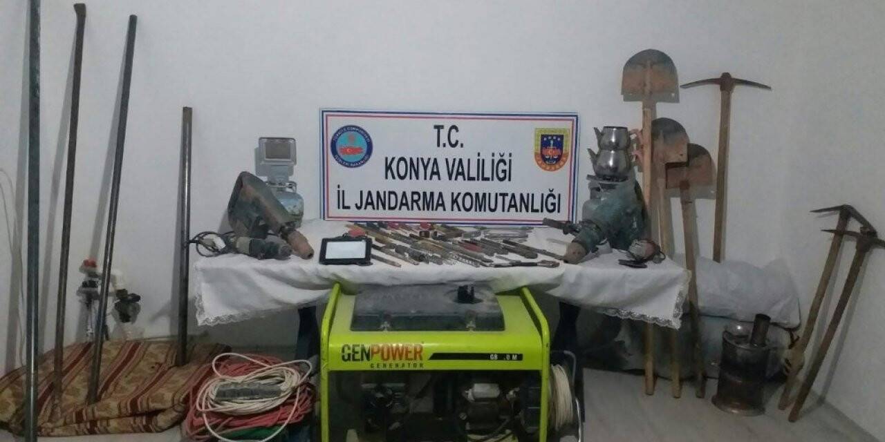 Konya'da Jandarmadan kaçak kazıya suçüstü