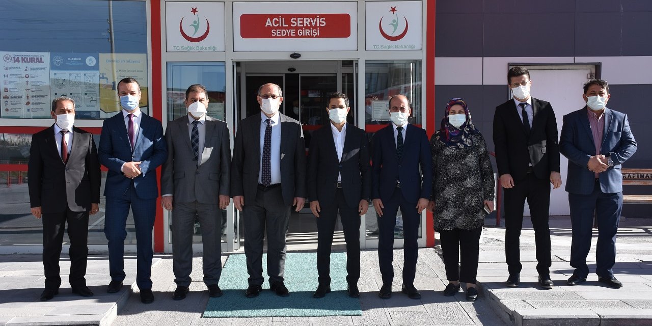 Kaymakam Murat'tan sağlık çalışanlarına moral ziyareti