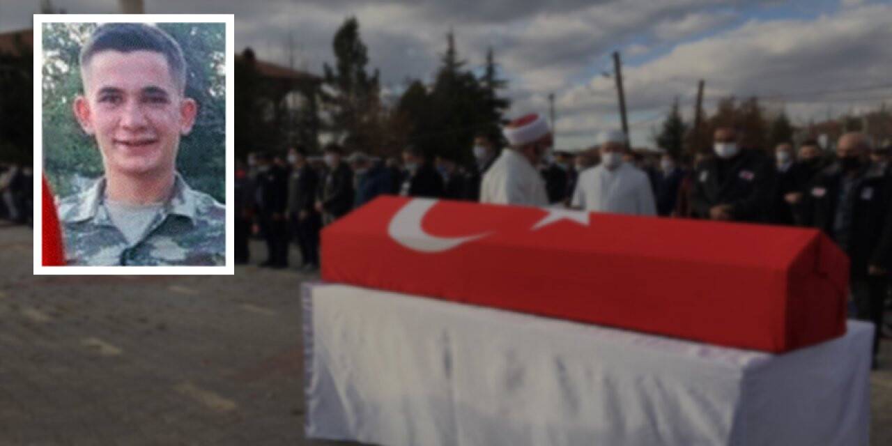 Konya şehidini son yolculuğuna uğurladı