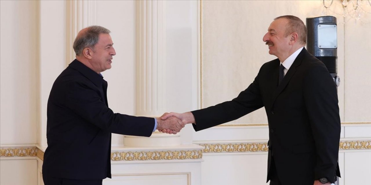 Bakan Akar ve TSK komuta kademesi Azerbaycan Cumhurbaşkanı Aliyev tarafından kabul edildi
