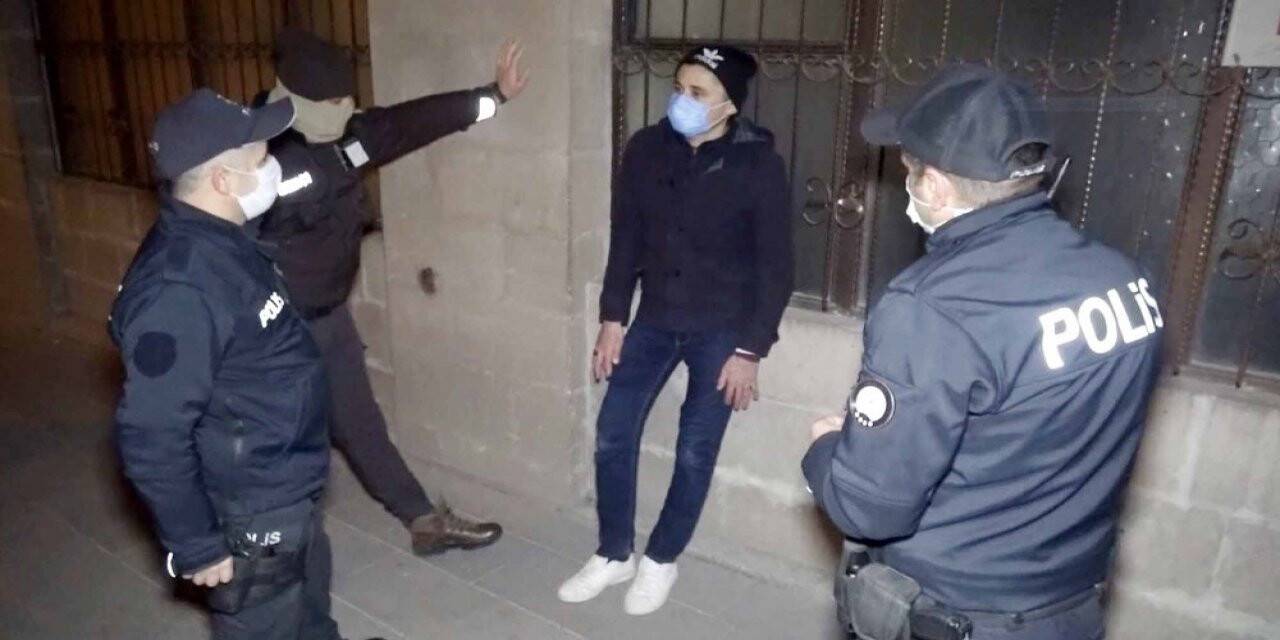 Sokağa çıkma kısıtlamasında Bekçiden kaçan genç: 'Yakalayamazdınız da komisere dua edin'