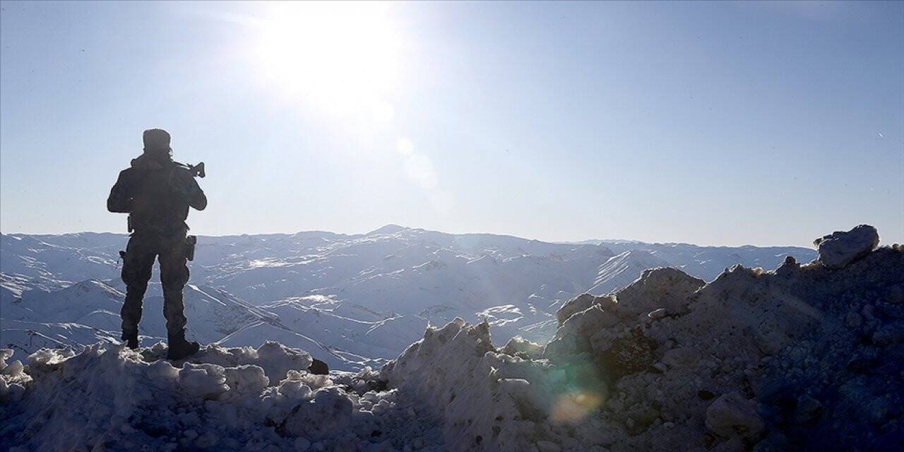Gabar Dağı bölgesindeki mağarada 5 terörist etkisiz hale getirildi