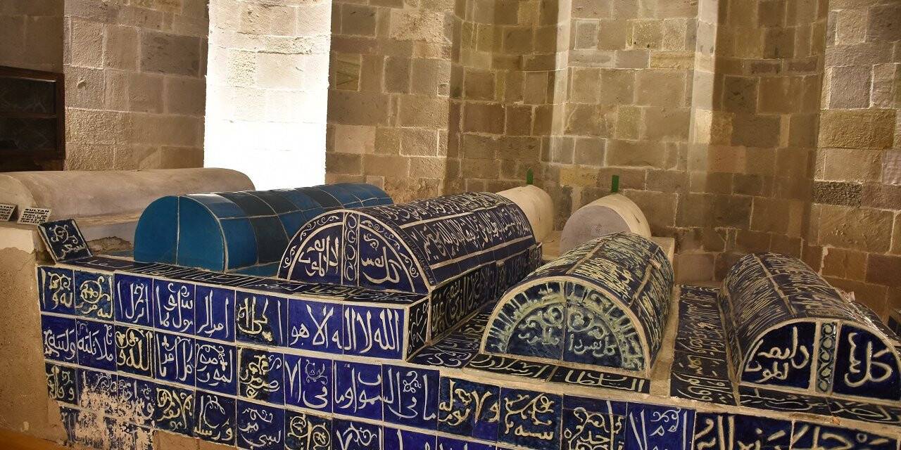 Anadolu Selçuklu sultanlarının sandukaları restore ediliyor