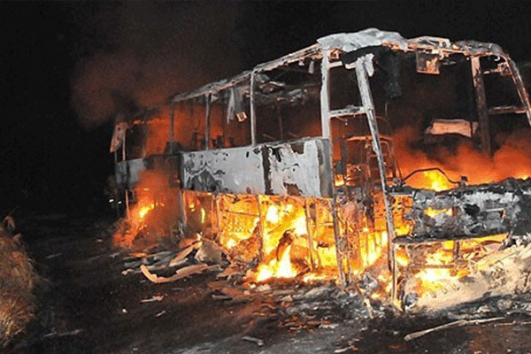 Meksika'da otobüs kamyonla çarpıştı: 36 ölü