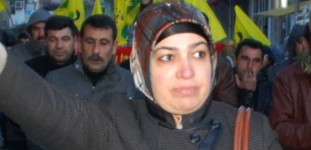BDP'li eşbaşkana bıçaklı saldırı!