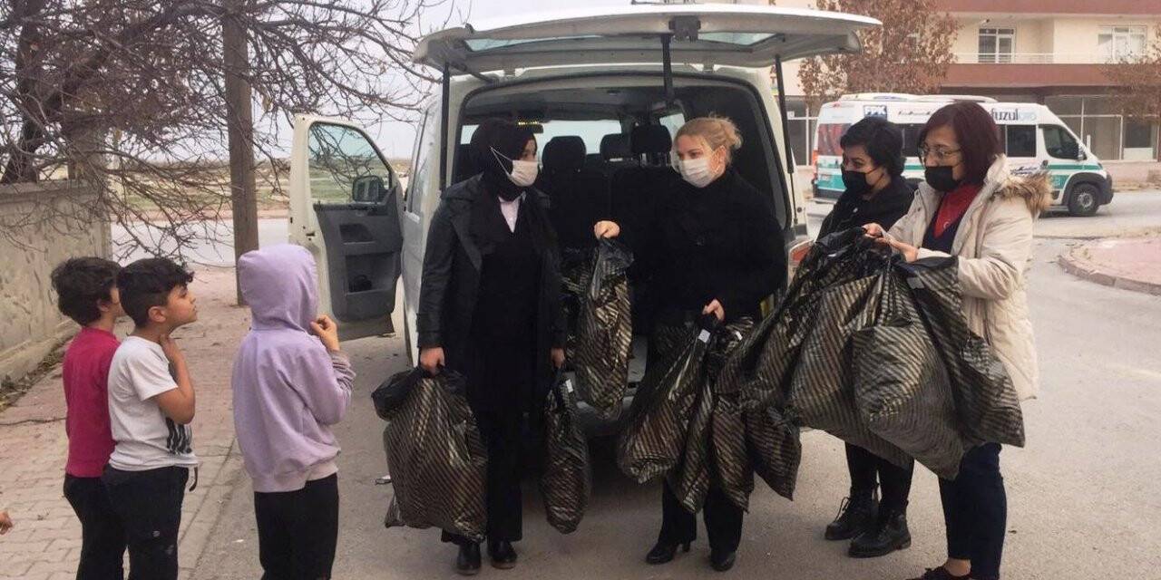 MHP Karatay Çocukları Sevindirdi
