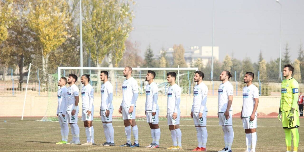 1922 Konyaspor’da 4 oyuncunun sözleşmesi feshedildi