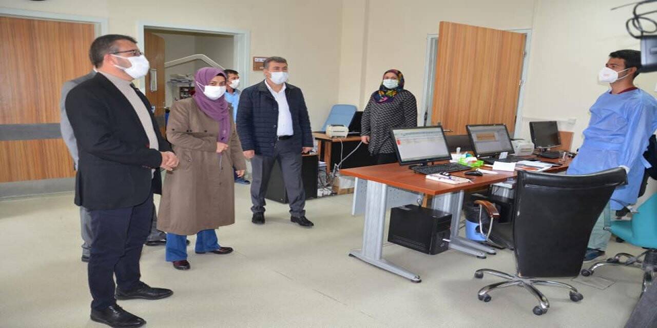 Sağlık çalışanlarına moral verdiler