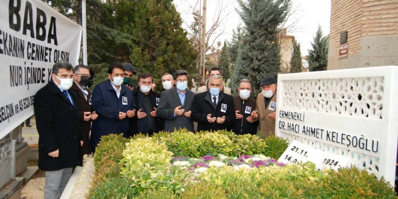 Dr. Ahmet Keleşoğlu Dualarla Anıldı