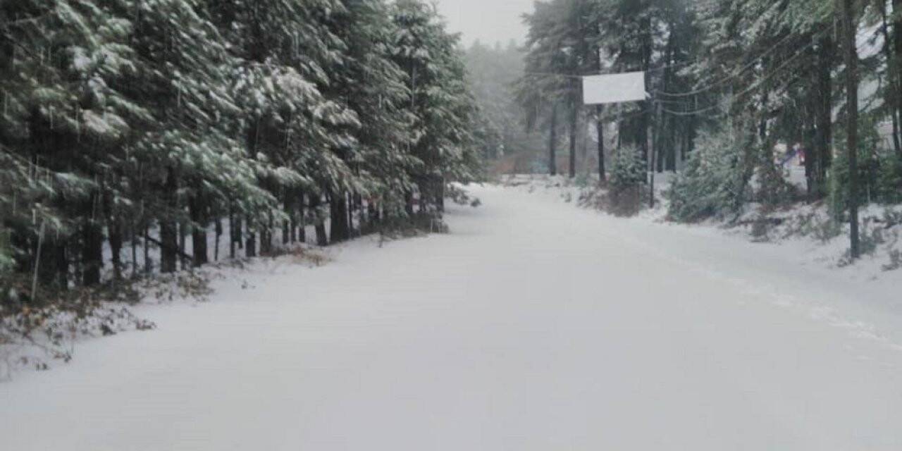 Amanoslar’da kar yayla evlerini beyaz örtü ile kapladı