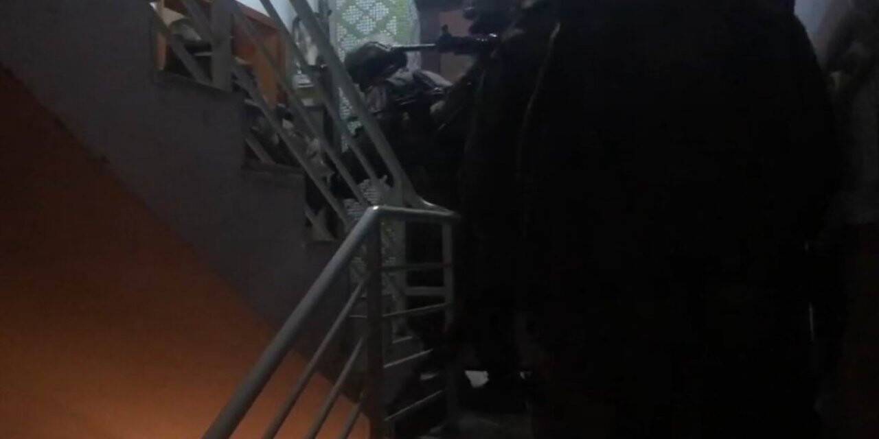 Karaman’da 300 polisin katılımıyla uyuşturucu operasyonu!