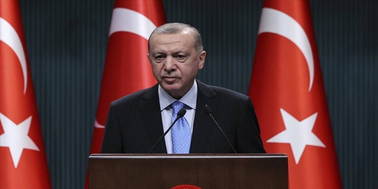 Öğrencilere 21. yüzyıl yetkinliklerinin kazandırılmasına ilişkin politika belgesi taslağı Erdoğan'a sunuldu