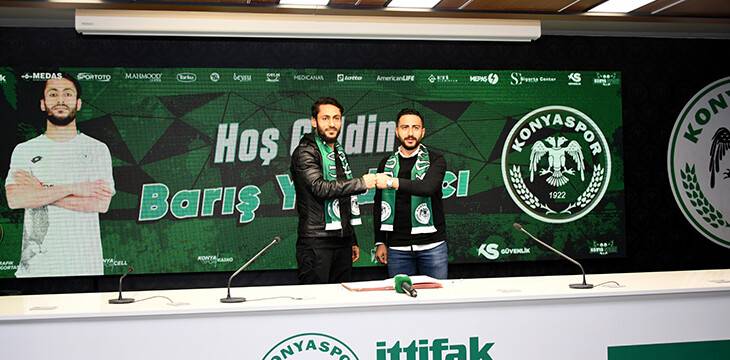 Barış Yardımcı Konyaspor'a imzayı attı