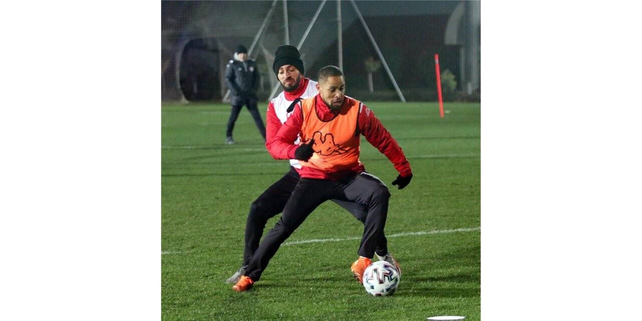 Antalyaspor, Konyaspor maçına 6 eksikle hazırlanıyor