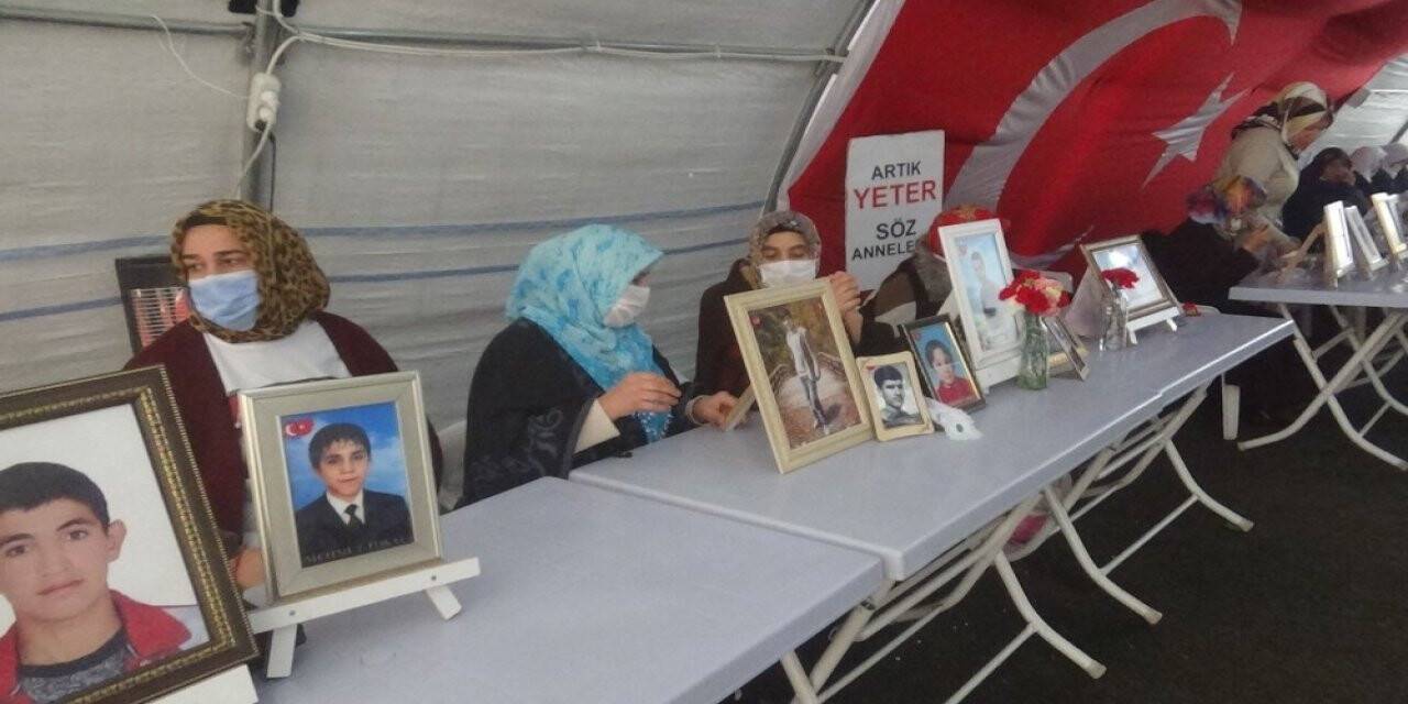 Evlat nöbetindeki aileler eylemlerini kararlı bir şekilde sürdürüyor