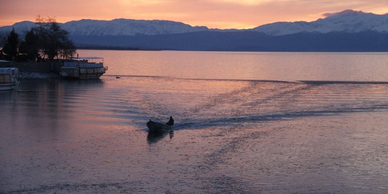 Beyşehir Gölü'nde kartpostallık görüntüler