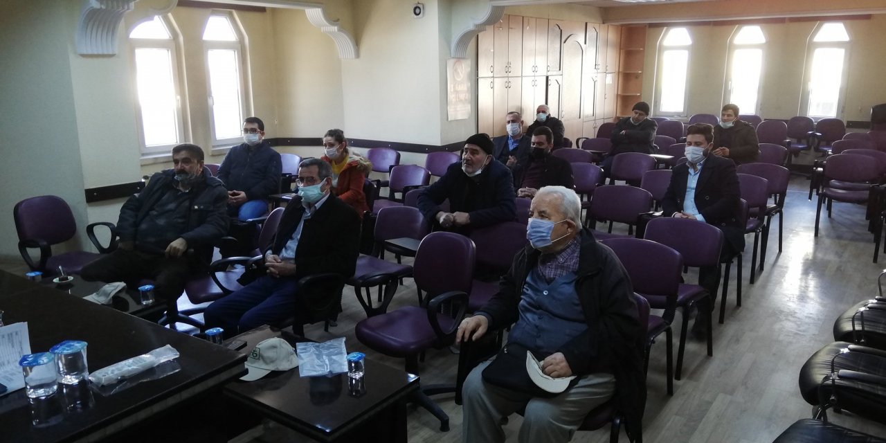 Karapınar Ziraat Odası'ndan çiftçilere bilgilendirme toplantısı