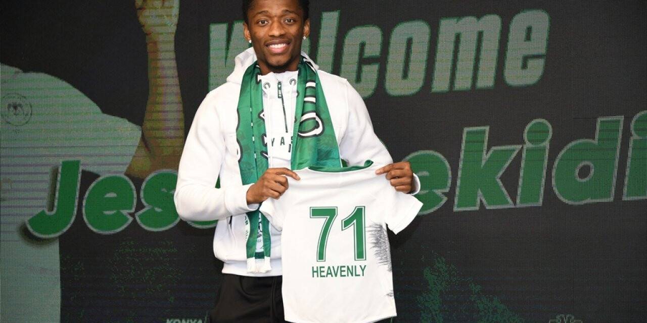 Jesse Sekidika, Konyaspor’a imzayı attı