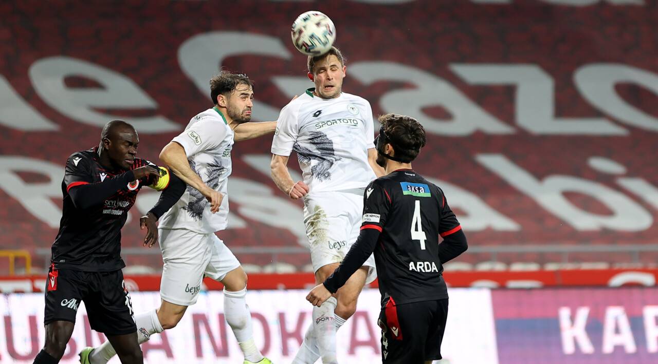 Konyaspor için tehlike çanları erken çalmaya başladı!