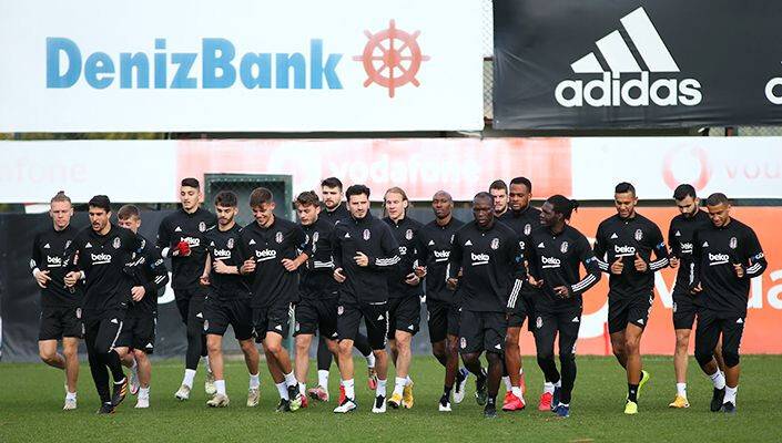Beşiktaş, Konyaspor mesaisine başladı