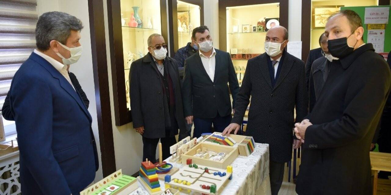 Başkan Pekyatırmacı: Eğitime olan desteğimizi aralıksız olarak sürdürüyoruz