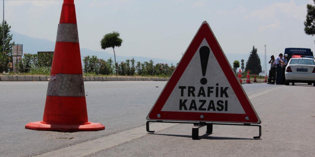 Konya'da feci kaza!  Devrilen traktörün altında kalan sürücüsü öldü