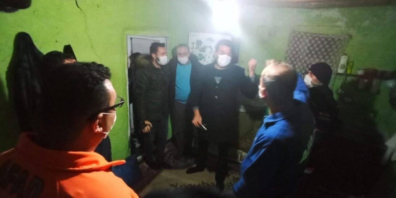 Konya’daki depremde bazı evlerde çatlaklar tespit edildi