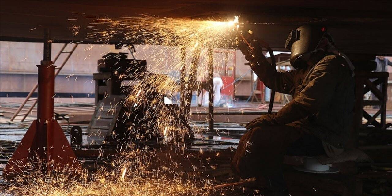 Aralık 2020 dönemi sanayi üretimi yıllık yüzde 9 arttı