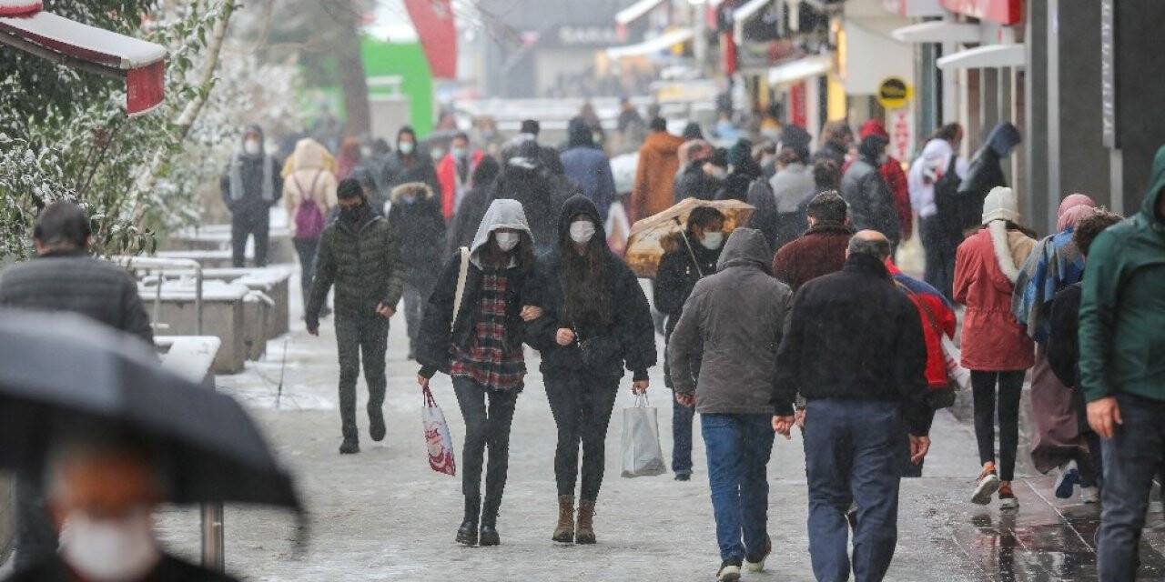 Ankara’da kar etkisini artırdı