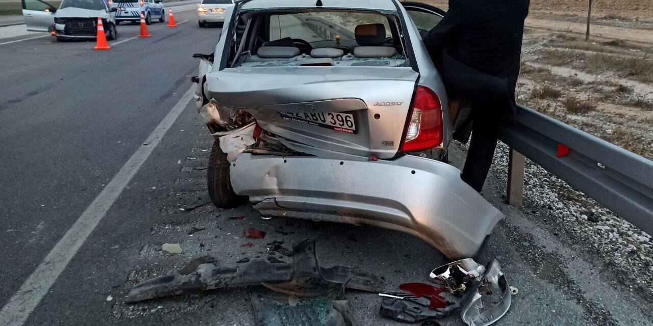 Lastik Parçası Kazaya Neden Oldu